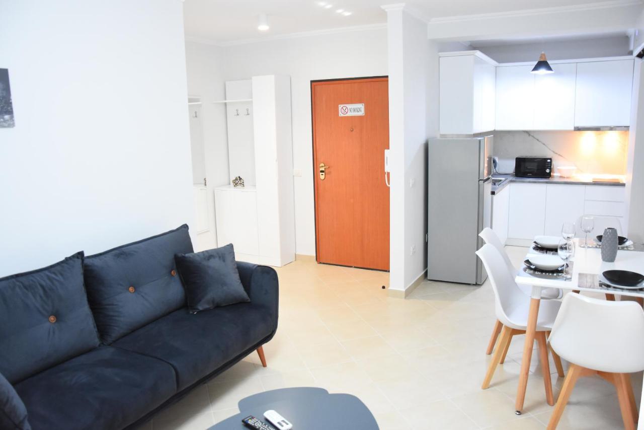 Click Apartments - Tirana Exterior photo