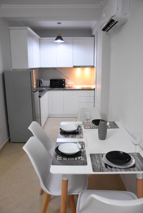 Click Apartments - Tirana Exterior photo